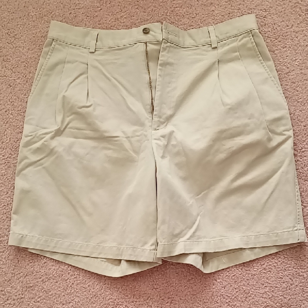 Nordstrom Men's Tan Shorts